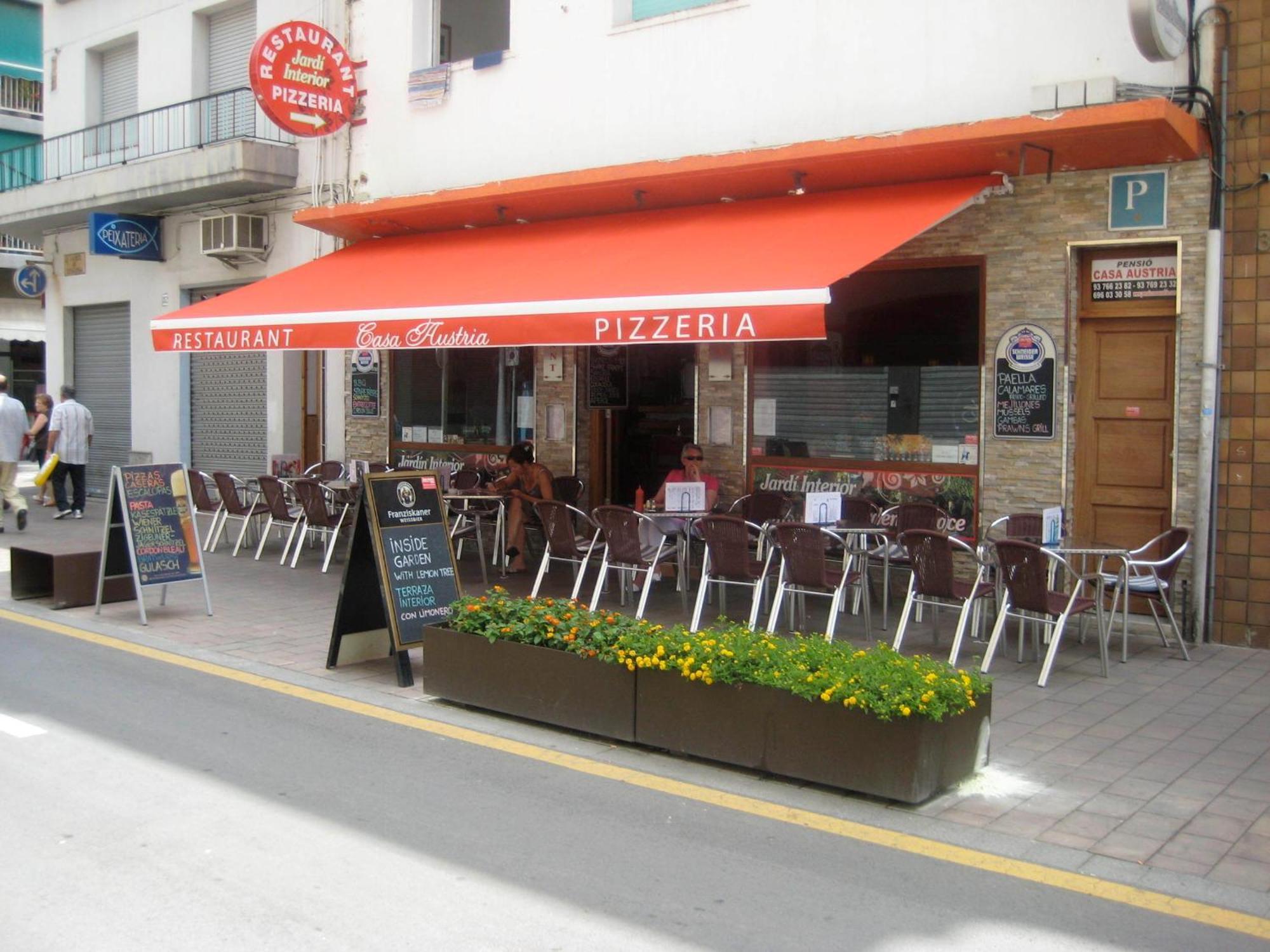 Guest house Casa Austria 3*